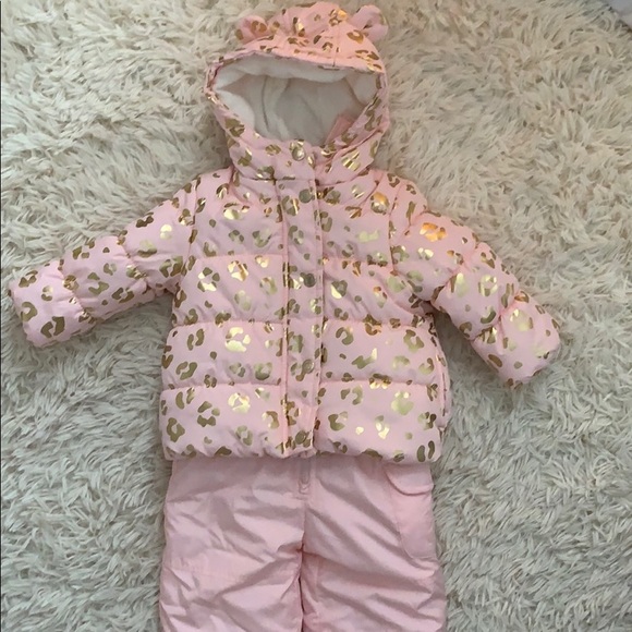 Pink cheetah snow suit - Picture 1 of 9